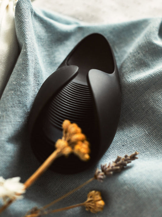 Vibrating male masturbator top view