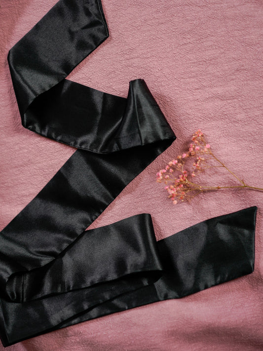 Black satin blindfold for bondage NZ