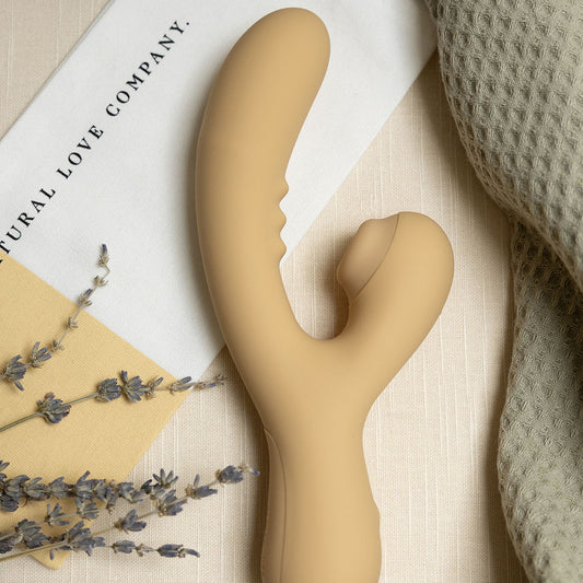 Vibrator with clitoral suction NZ